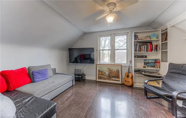 Additional image 22 of 92 Belleview Ave