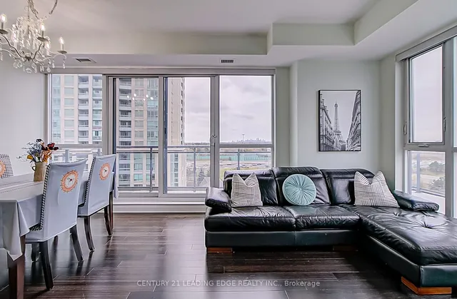 Additional image 20 of 17 Kenaston Gdns Unit 805