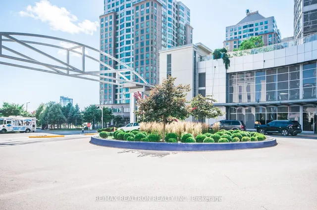 Additional image 24 of 38 Lee Centre Dr Unit Ph106