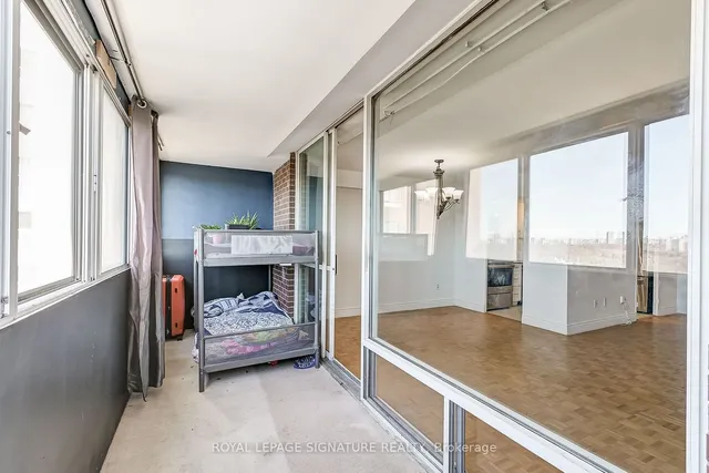 Additional image 20 of 1 Massey Sq Unit 2007