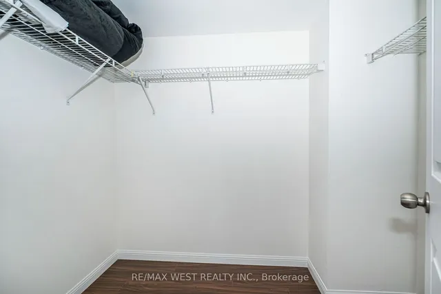 Additional image 21 of 15 Stafford St Unit 305