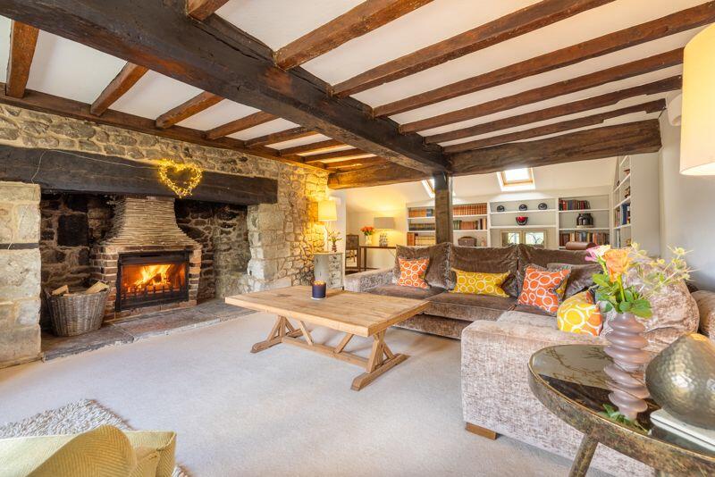 Additional image 8 of Fabulous period home in land of 1.9 acres in rural location.