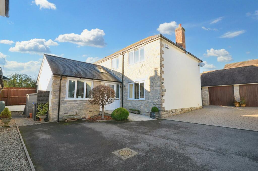 Castle Street, Mere, Warminster