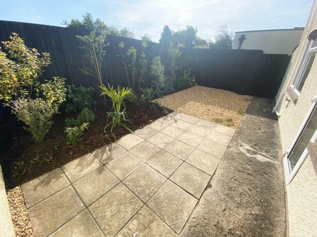 Additional image 20 of Fielding Road, Street