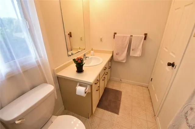 Additional image 22 of 244 MICHENER Cres