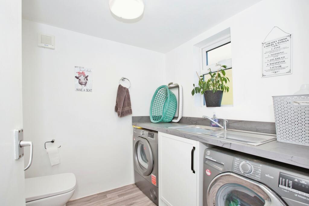 Additional image 8 of Bridle Way, Barwick, Yeovil, Somerset, BA22