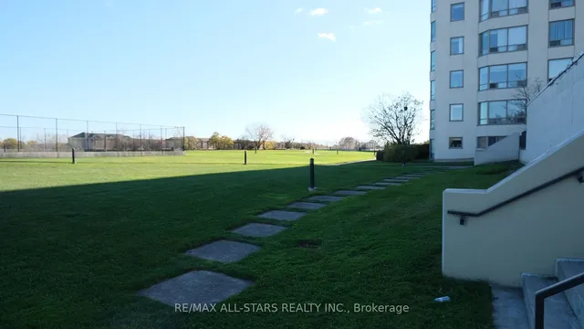 Additional image 34 of 5 Greystone Walk Dr Unit 1216