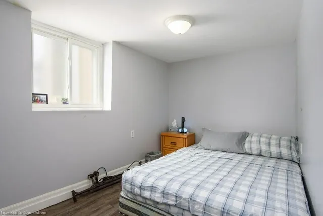 Additional image 37 of 71 Ethel St