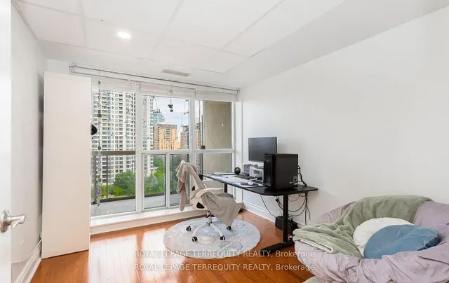 Additional image 20 of 8 Mckee Ave Unit 1408