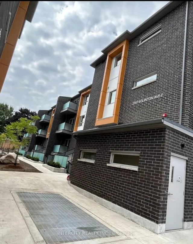 2787 Eglinton Ave Unit 319