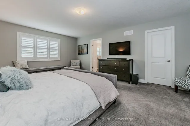 Additional image 23 of 842 Robert Ferrie Dr