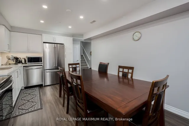 Additional image 30 of 44 Flagstick Crt