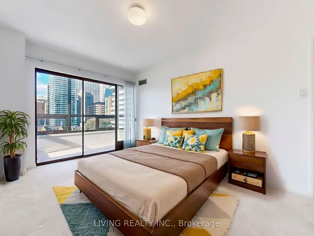 Additional image 13 of 62 Wellesley St Unit 1206