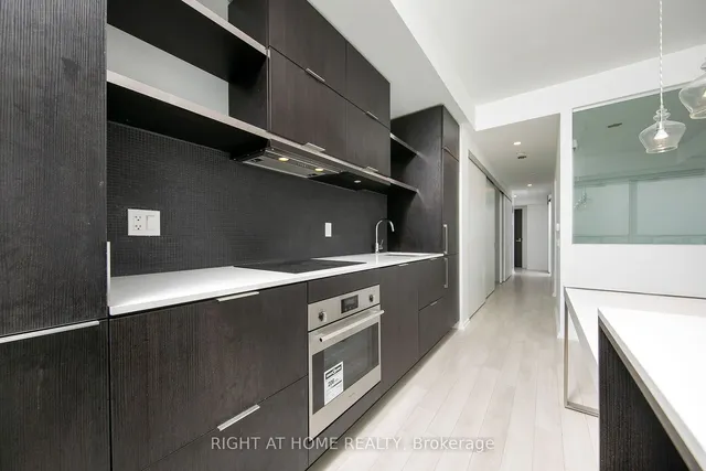 Additional image 13 of 197 Yonge St Unit 5310