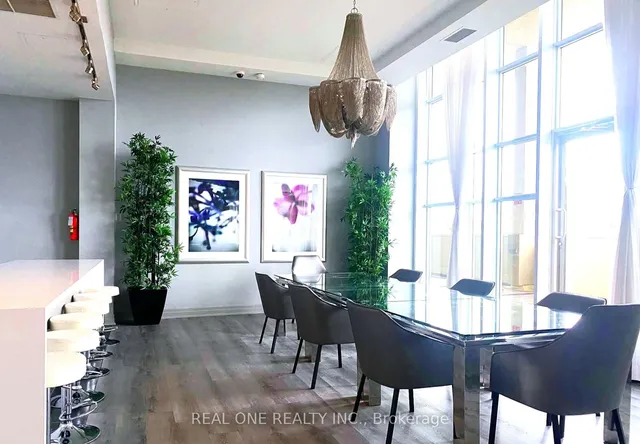 Additional image 16 of 628 Fleet St Unit 1414