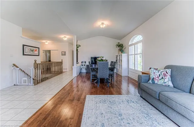 Additional image 8 of 89 Hearthwood Cres