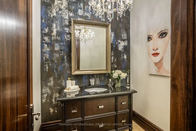 Additional image 16 of 24 York Valley Cres