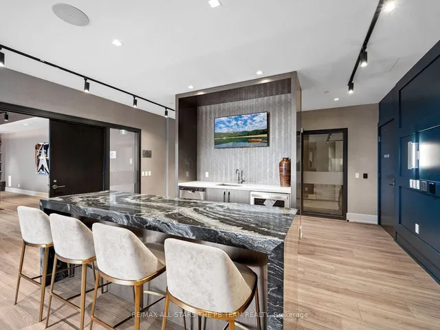 Additional image 31 of 286 Main St Unit 2103