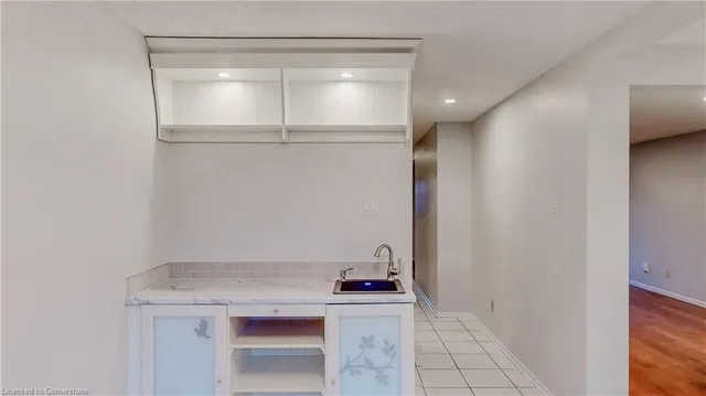 Additional image 15 of 118 Rolling Meadows Dr