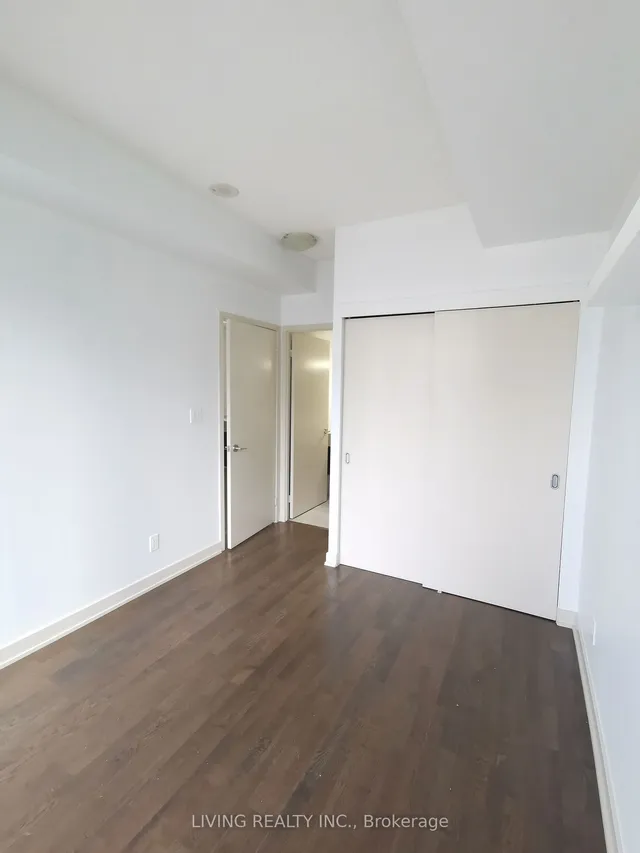 Additional image 7 of 126 Simcoe St Unit 2004