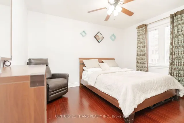 Additional image 20 of 15 Merrian Rd