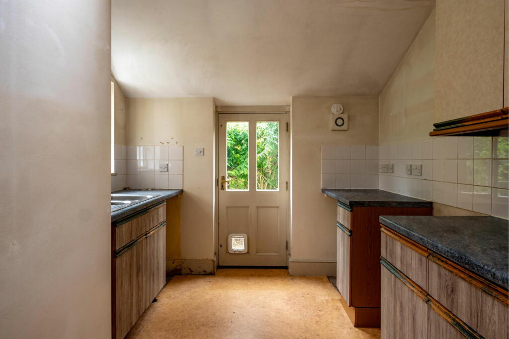 Additional image 14 of Vicarage Street, Frome, BA11 1PX