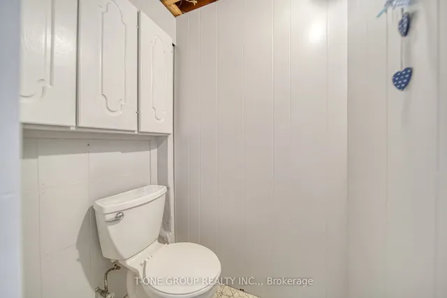 Additional image 22 of 58 Reyburn Ave