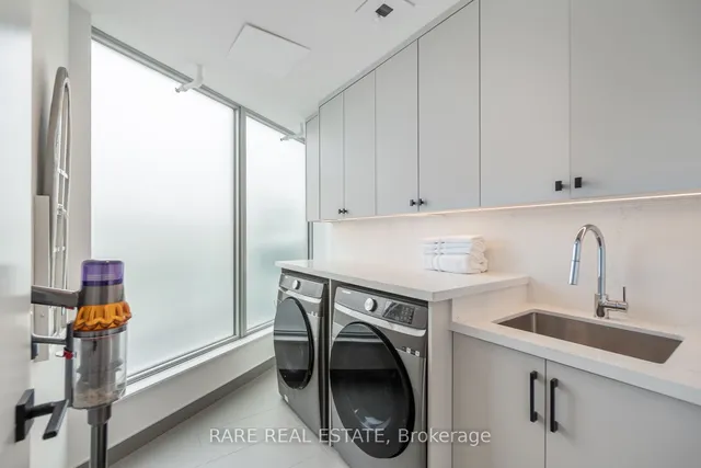 Additional image 34 of 346 Davenport Rd Unit 504