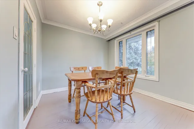 Additional image 17 of 64 Chandler Dr