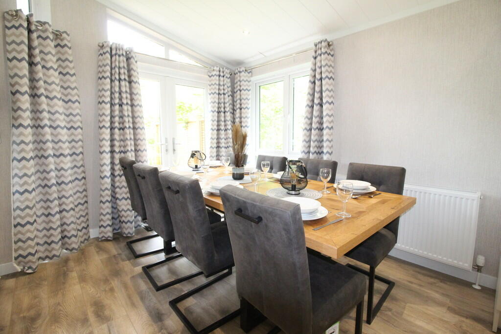 Additional image 6 of Lake View, Brokerswood Holiday Park, Brokerswood