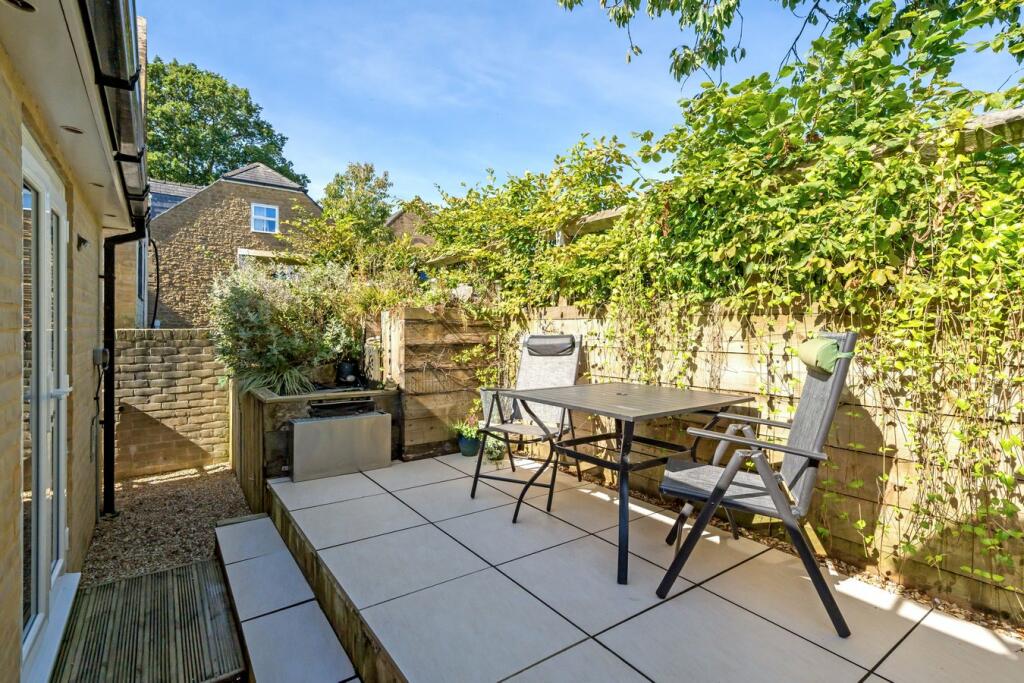 Additional image 21 of Priorygate Court, Castle Cary, BA7