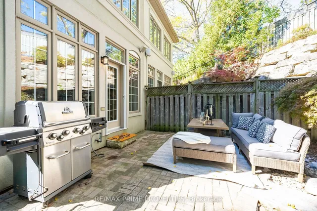 Additional image 30 of 28 Corinth Gdns