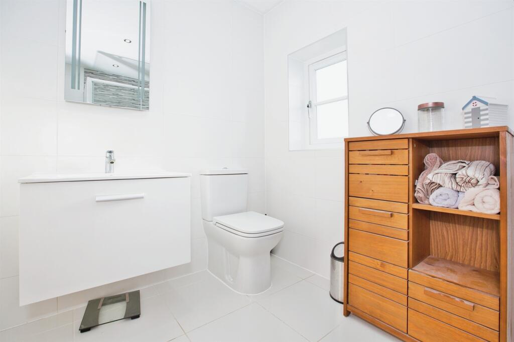 Additional image 12 of Emletts Way, Yeovil