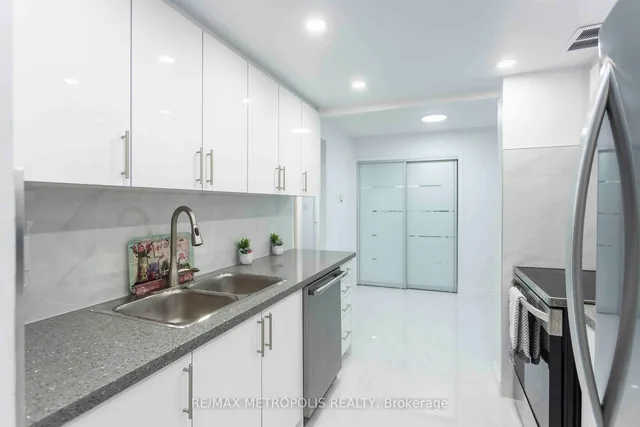 Additional image 9 of 3151 Bridletowne Circ Unit 808