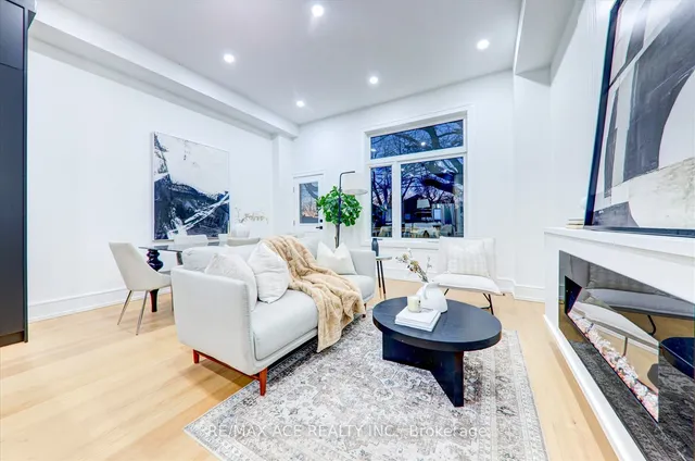 Additional image 19 of 26 August Ave