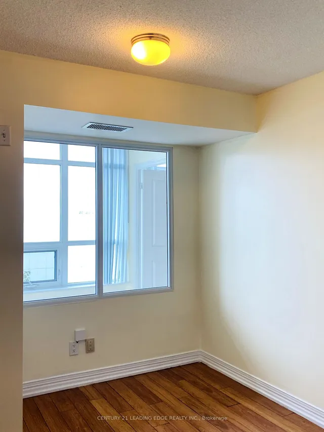 Additional image 6 of 90 SCOTTFIELD Dr Unit 306