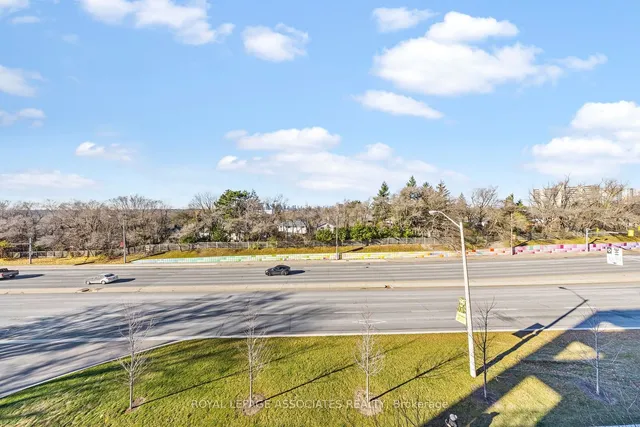 Additional image 21 of 36 Forest Manor Rd Unit 106