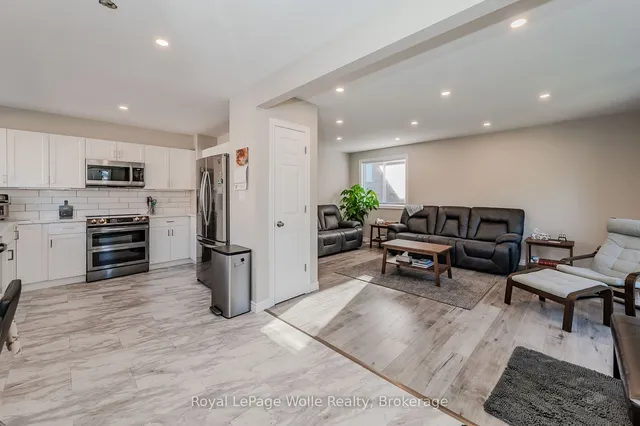 Additional image 5 of 48 Summerhill Cres