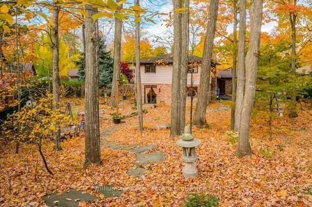 Additional image 36 of 122 MARTINGLEN Cres