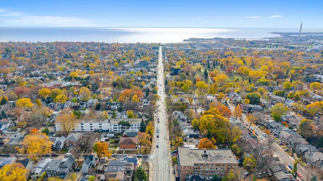 Additional image 39 of 632 Woodbine Ave