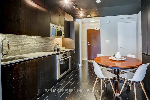 Additional image 7 of 10 Capreol Crt Unit 301