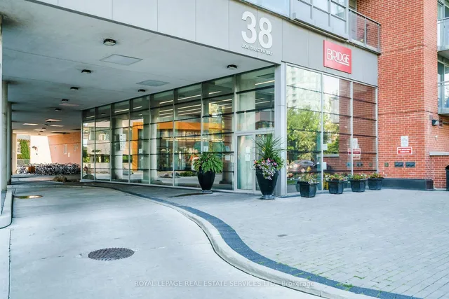 Additional image 23 of 38 Joe Shuster Way Unit 1223