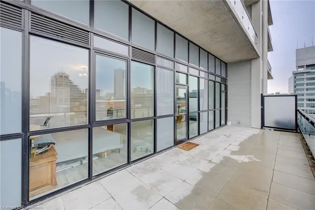 Additional image 36 of 60 Charles Street West, St Unit 604