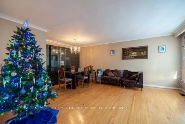 Additional image 2 of 98 Spenvalley Dr