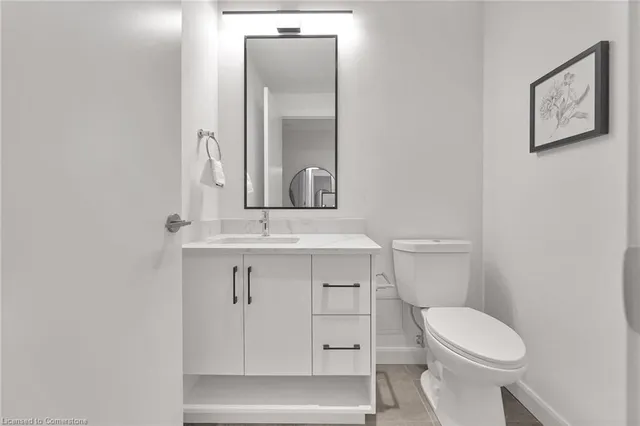 Additional image 10 of 741 King St Unit 201