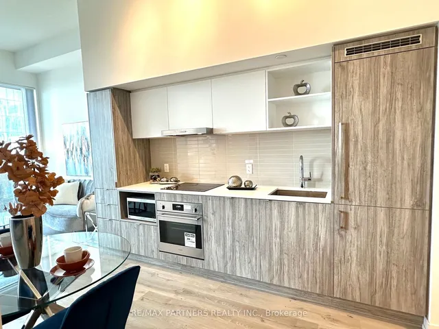 Additional image 7 of 138 Downes St Unit 1209