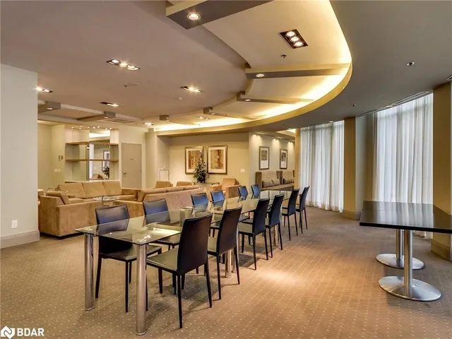 Additional image 19 of 58 Marine Parade Dr Unit 221