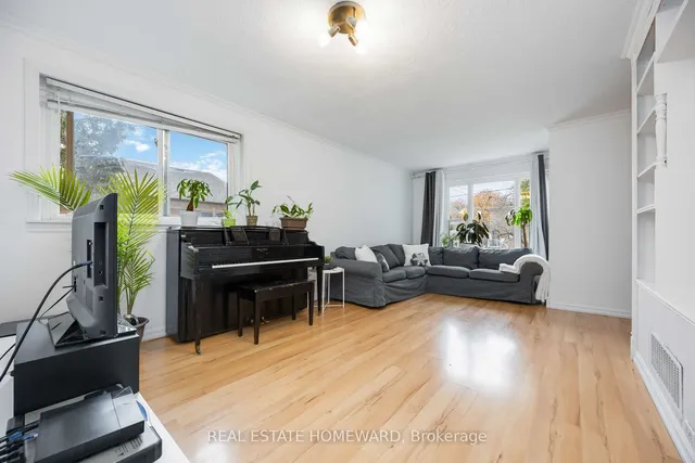 Additional image 4 of 61 Avis Cres