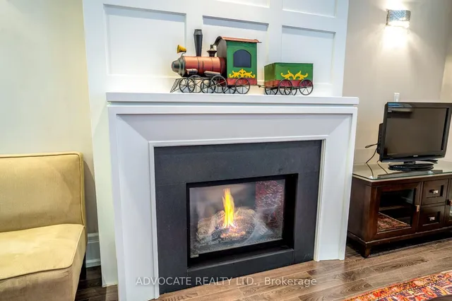 Additional image 34 of 210 Burndale Ave