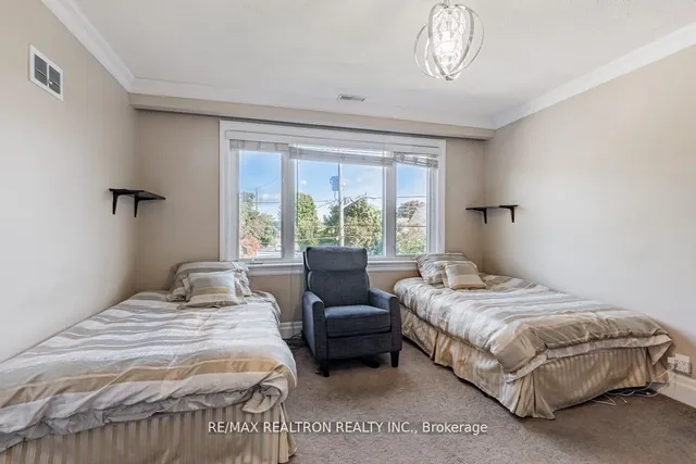 Additional image 15 of 2 Manor Haven Rd